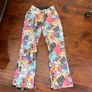 Multi-colored patterned Billabong snow pants size S
